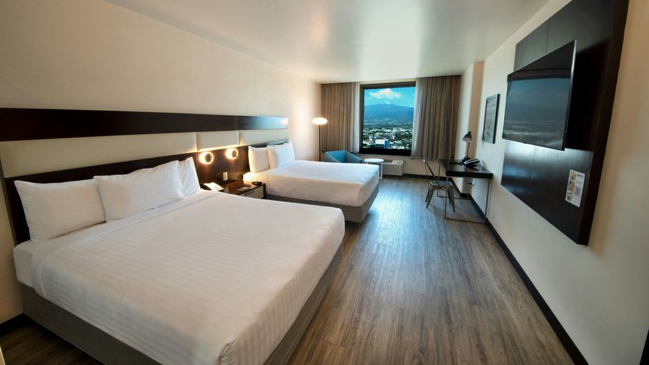 Four Points by Sheraton San Jose Sabana Room