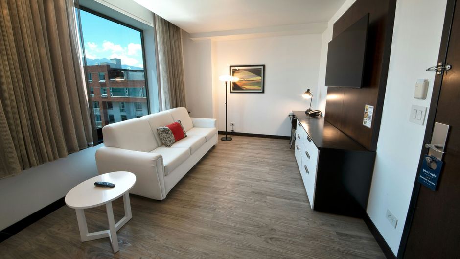 Four Points by Sheraton San Jose Sabana Room
