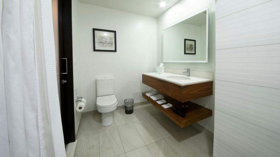 Four Points by Sheraton San Jose Sabana Room