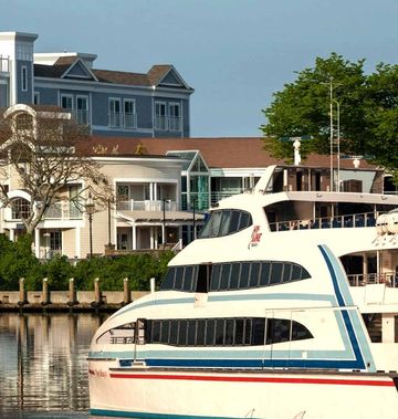 Hyannis Harbor Hotel