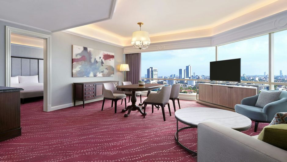 JW Marriott Hotel Surabaya Room