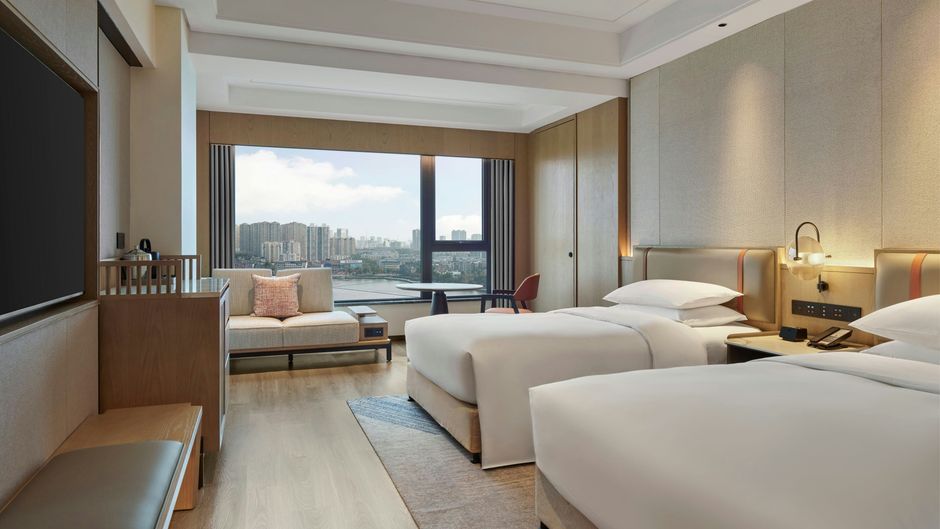 Sheraton Jiujiang Room