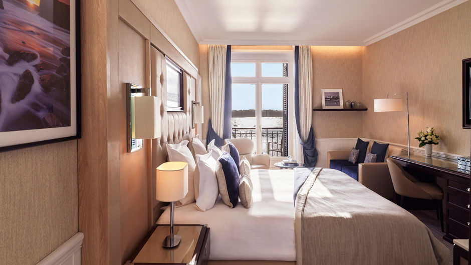 Hotel Barriere Le Grand Hotel Dinard Suite