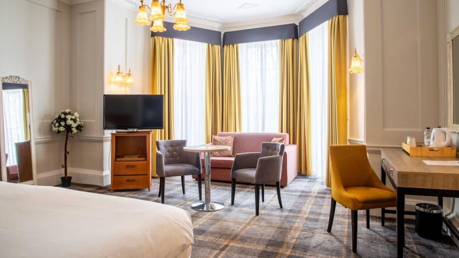 Arnos Manor Hotel Room