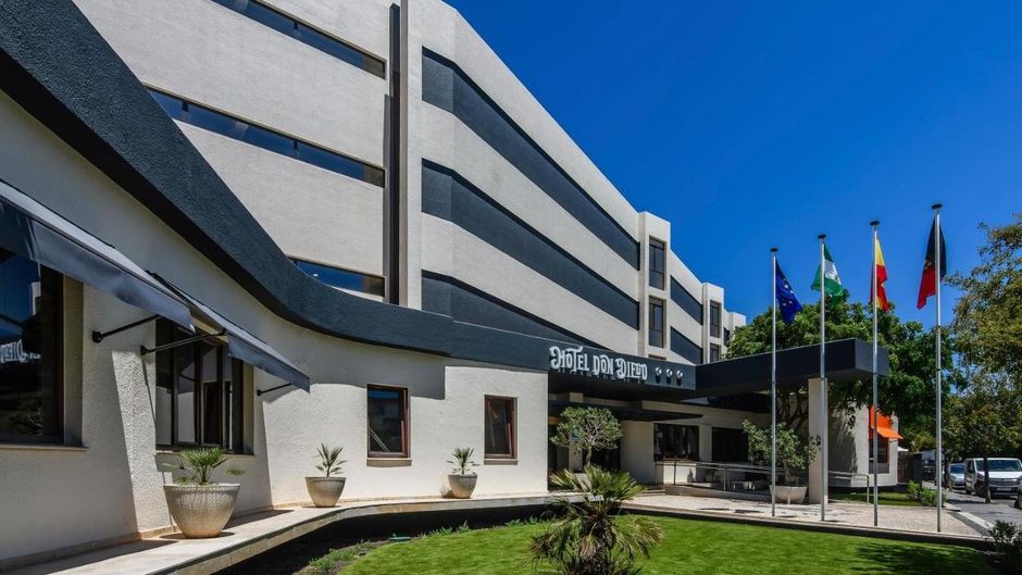 Hotel Don Diego Exterior