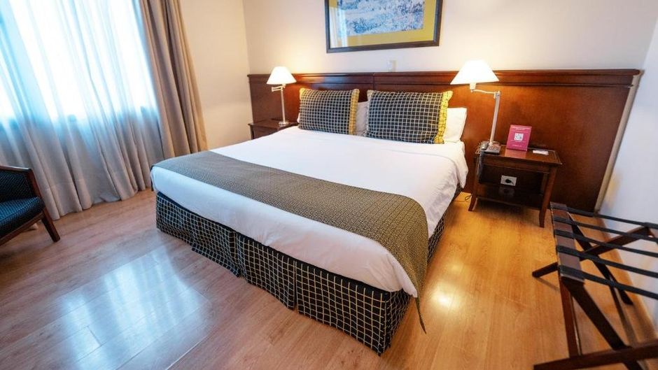 Executive Hotel Room
