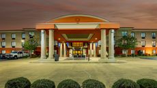 Holiday Inn Express & Suites Gadsden W-N