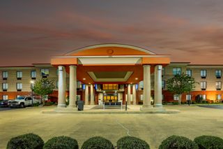 Holiday Inn Express & Suites Gadsden W-N