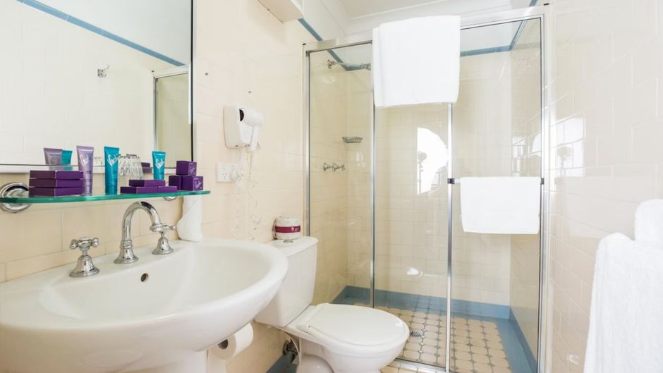 Avonmore on the Park Room