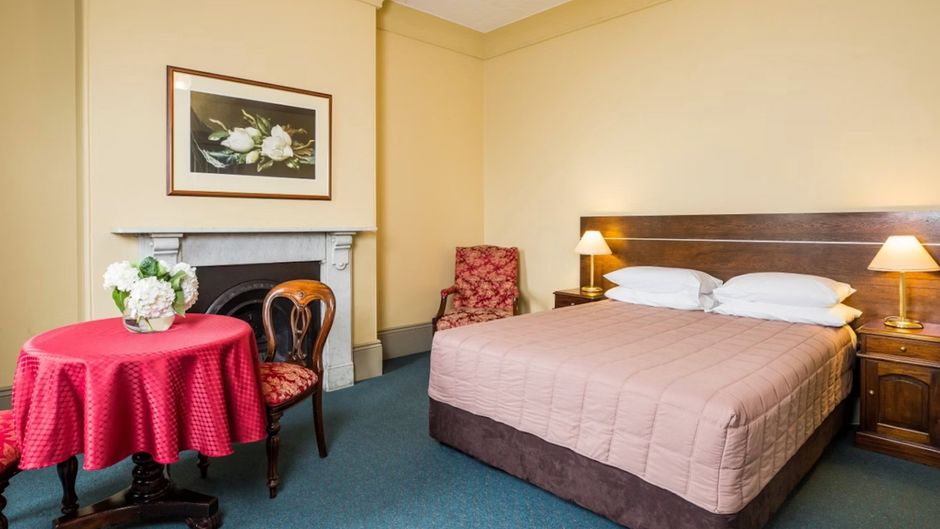 Avonmore on the Park Suite