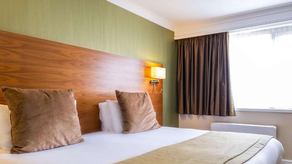 Holiday Inn Newcastle South Room