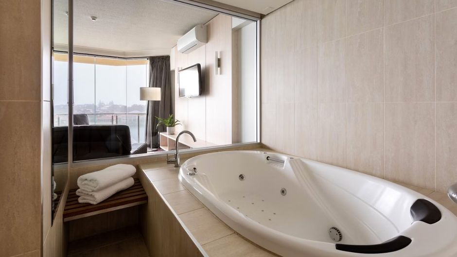 The Lakes Resort Hotel Room