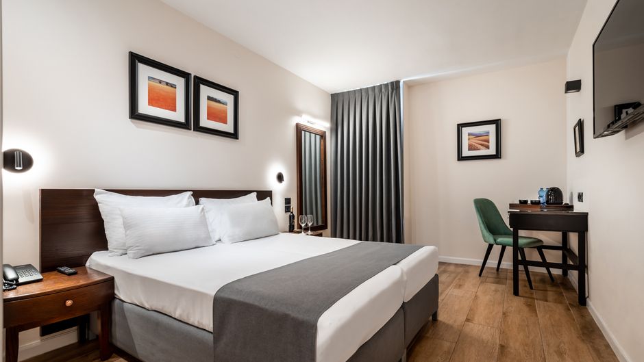 Jerusalem Gate Hotel Room