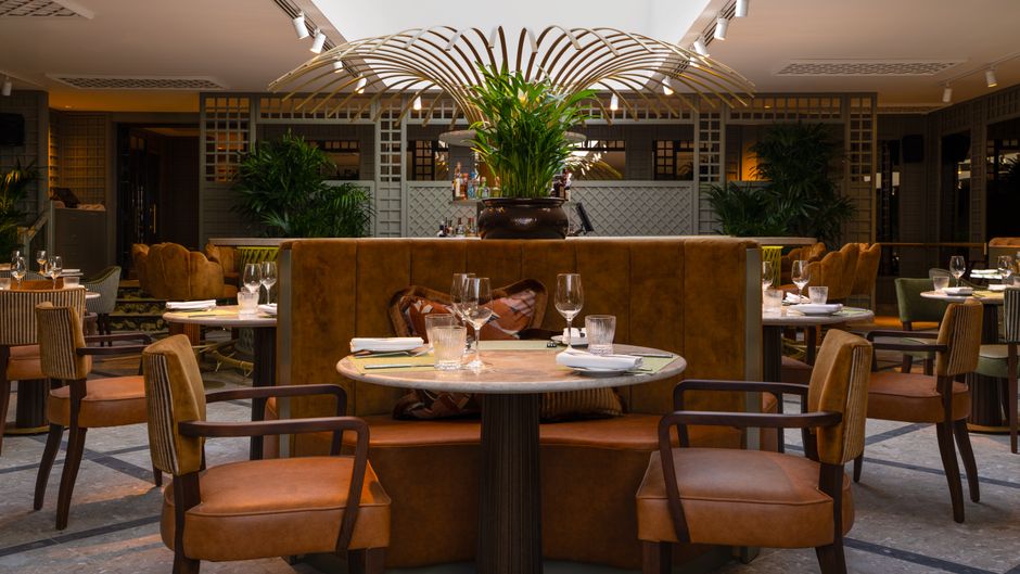 Crossbasket Castle Restaurant