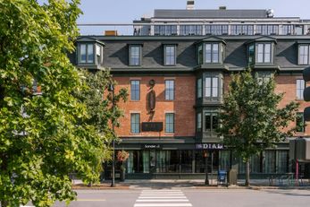 Sonder 907 Main