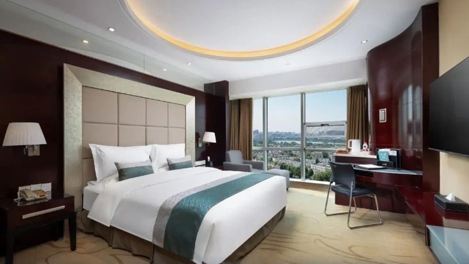 Zhonghao Grand Hotel Room