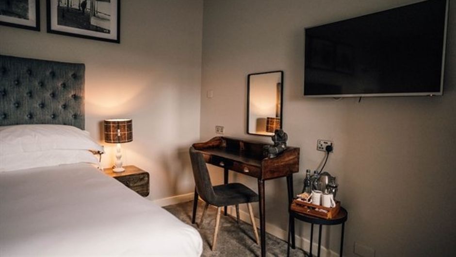 Kirkwall Hotel Room