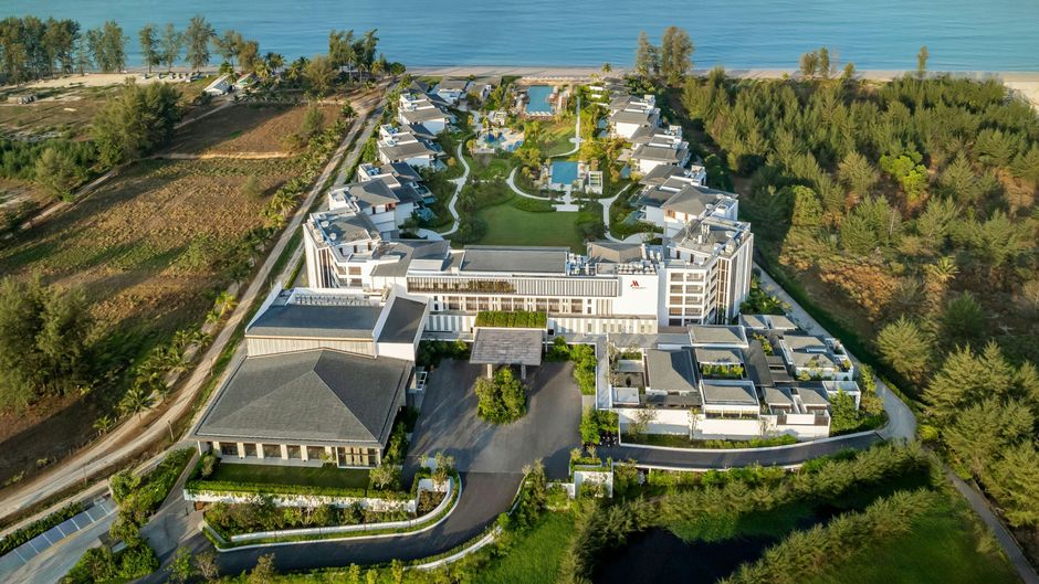 Khao Lak Marriott Beach Resort & Spa Exterior