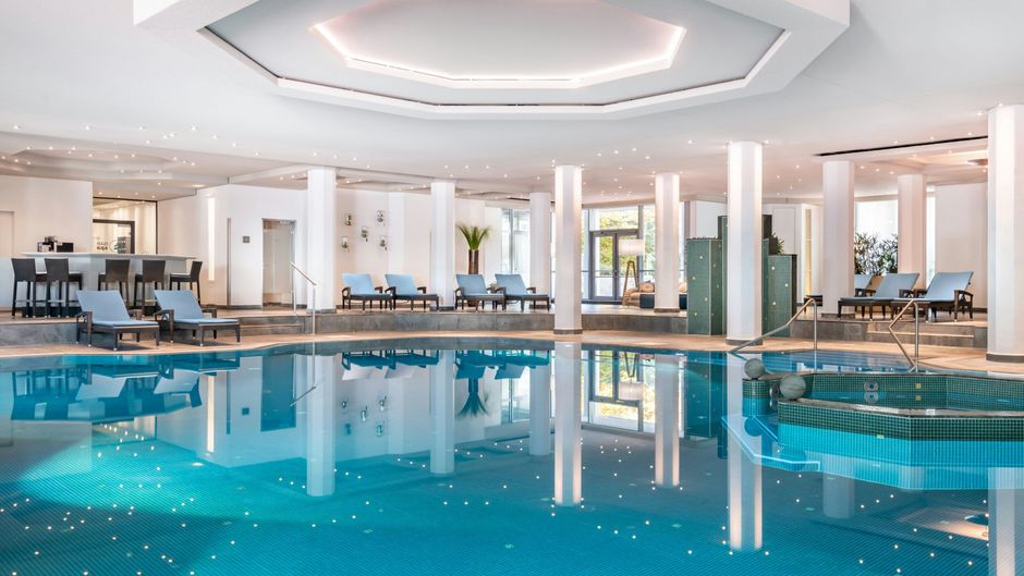 The Westin Grand Munich Pool