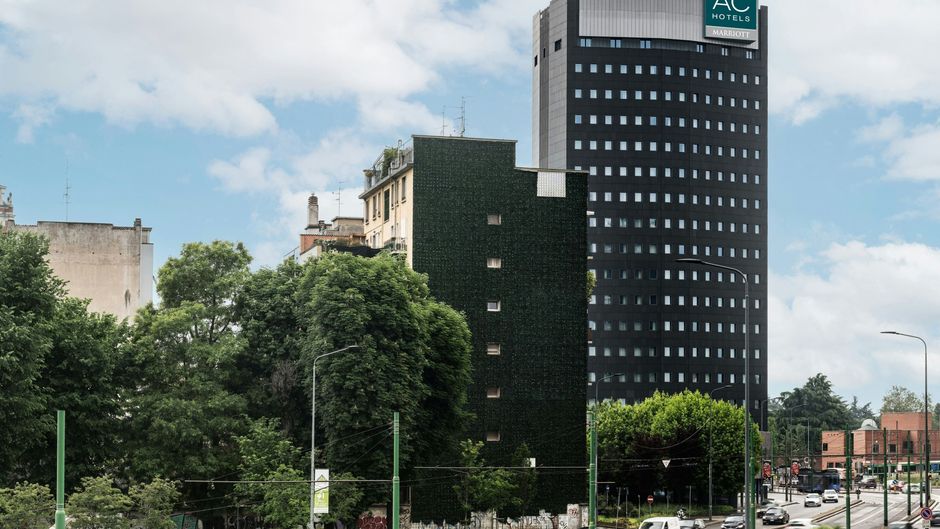 AC Hotel Milano Exterior