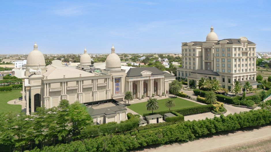 Sheraton Grand Palace Indore Exterior