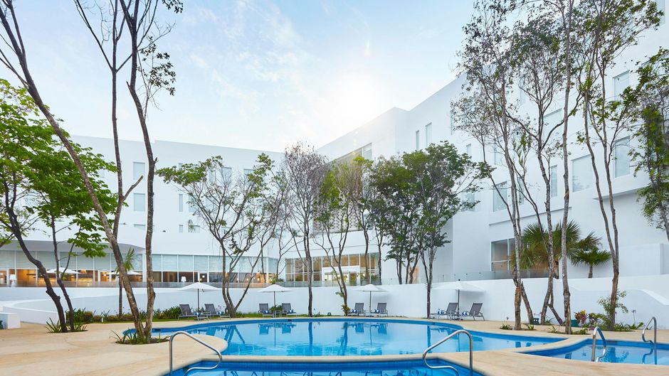 Fairfield Inn & Suites Cancun Airport Pool