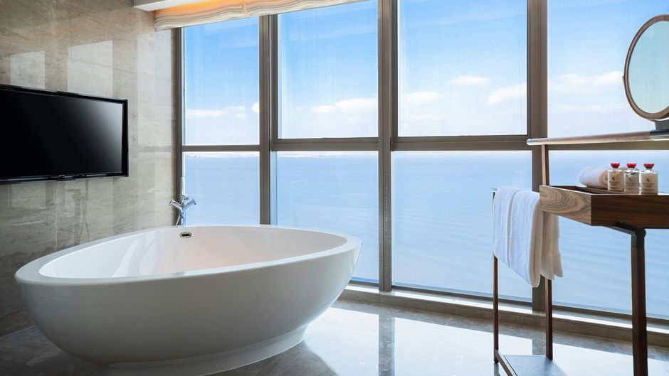 Yantai Marriott Hotel Room