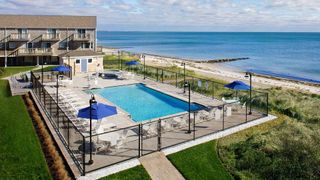 Ocean Mist Beach Hotel & Suites