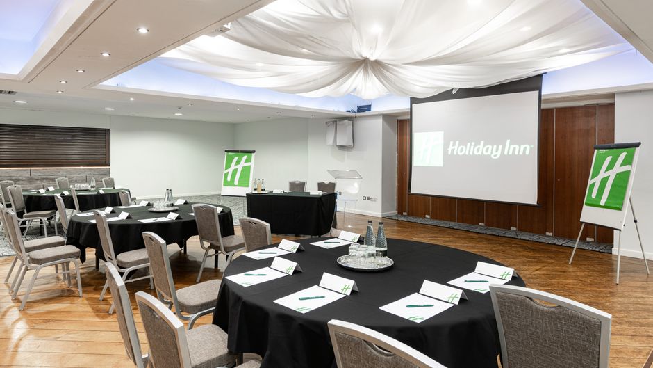 Holiday Inn Manchester Oldham Ballroom