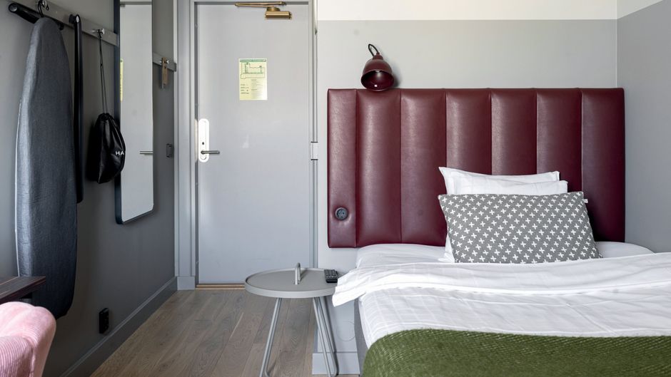 City Hotel Room