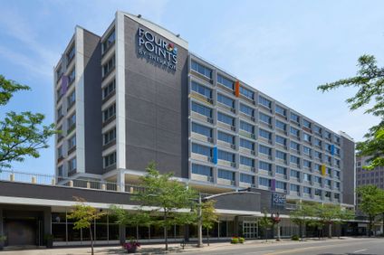 Four Points by Sheraton Windsor Downtown