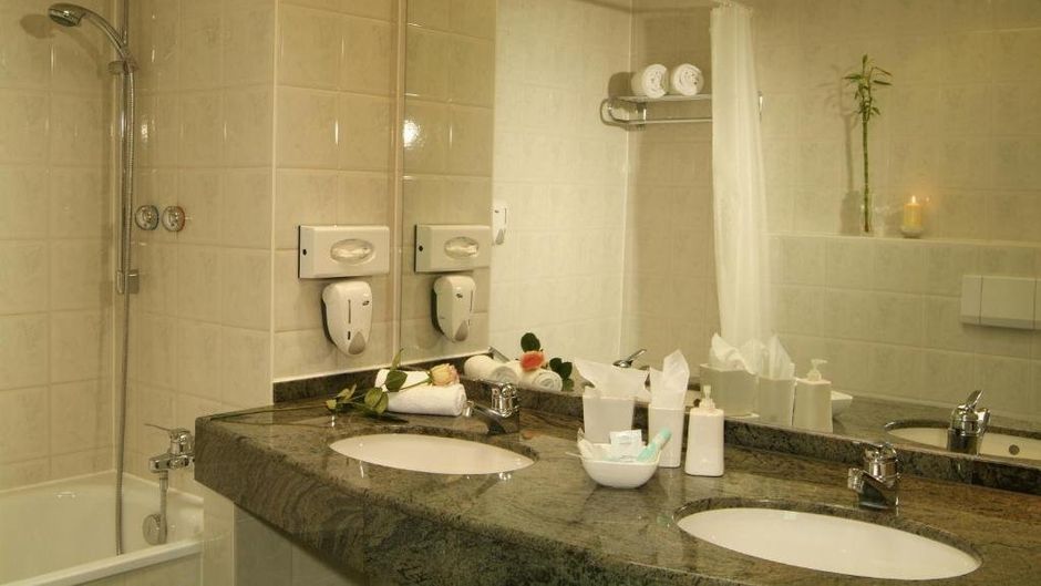 QU Hotel Augsburg Room