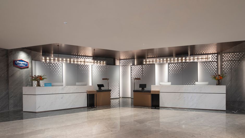 Hampton BJS Communication Univ Lobby