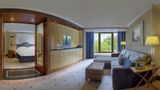 <b>InterContinental London Park Lane Suite</b>. Virtual Tours powered by <a href="https://www.leonardoworldwide.com/" title="Leonardo Worldwide" target="_blank">Leonardo</a>.