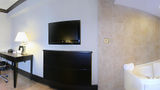 <b>Holiday Inn Express Hotel & Suites Room</b>. Virtual Tours powered by <a href="https://www.leonardoworldwide.com/" title="Leonardo Worldwide" target="_blank">Leonardo</a>.