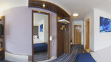 <b>Holiday Inn Express Leeds East Room</b>. Virtual Tours powered by <a href="https://www.leonardoworldwide.com/" title="Leonardo Worldwide" target="_blank">Leonardo</a>.
