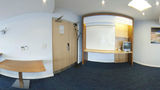 <b>Holiday Inn Express Hemel Hempstead Meeting</b>. Virtual Tours powered by <a href="https://www.leonardoworldwide.com/" title="Leonardo Worldwide" target="_blank">Leonardo</a>.