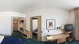 <b>Holiday Inn Express Geneva Airport Room</b>. Virtual Tours powered by <a href="https://www.leonardoworldwide.com/" title="Leonardo Worldwide" target="_blank">Leonardo</a>.