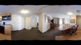 <b>Candlewood Suites Downtown Suite</b>. Virtual Tours powered by <a href="https://www.leonardoworldwide.com/" title="Leonardo Worldwide" target="_blank">Leonardo</a>.