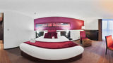 <b>Crowne Plaza Birmingham City Centre Room</b>. Virtual Tours powered by <a href="https://www.leonardoworldwide.com/" title="Leonardo Worldwide" target="_blank">Leonardo</a>.