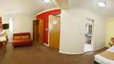 <b>Holiday Inn Express London-Victoria Room</b>. Virtual Tours powered by <a href="https://www.leonardoworldwide.com/" title="Leonardo Worldwide" target="_blank">Leonardo</a>.