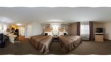 <b>Candlewood Suites Room</b>. Virtual Tours powered by <a href="https://www.leonardoworldwide.com/" title="Leonardo Worldwide" target="_blank">Leonardo</a>.