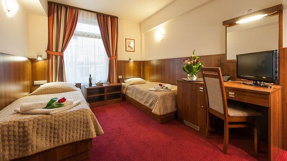 Alexander Hotel Room