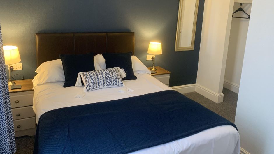 Abbots Mead Hotel Room