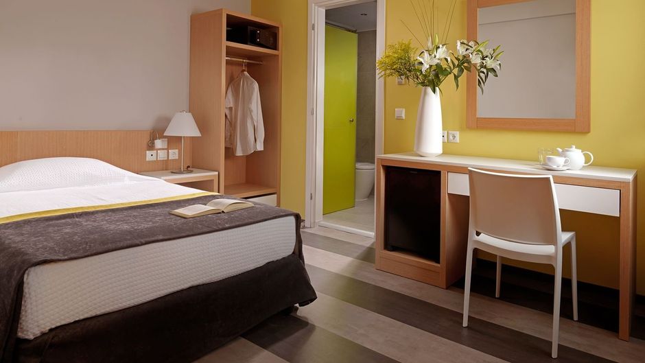 Airotel Galaxy Hotel Room
