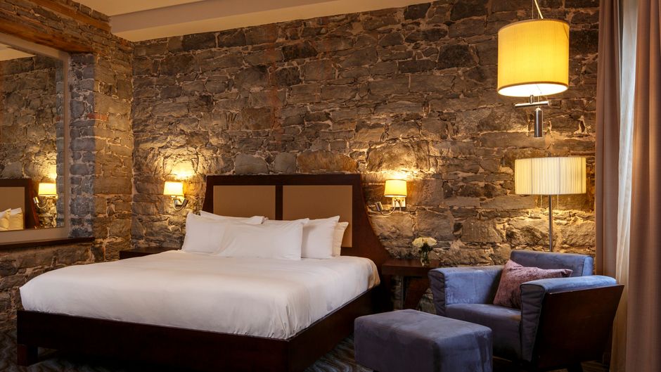 Hotel Nelligan Room