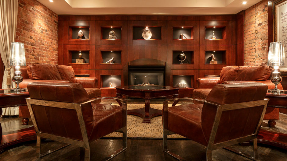 Hotel Nelligan Lobby