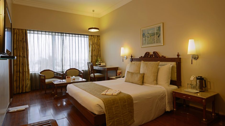 Sun-N-Sand Hotel Mumbai Room