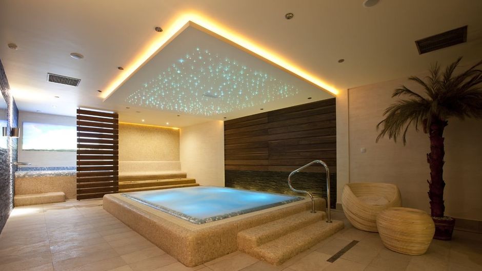 Hotel Arena Spa & Wellness Pool