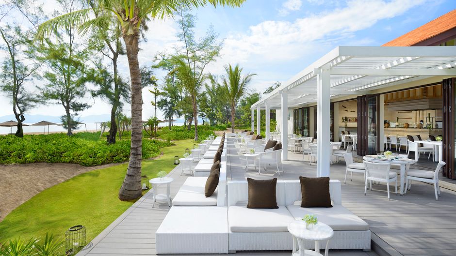 Banyan Tree Lang Co Vietnam Restaurant